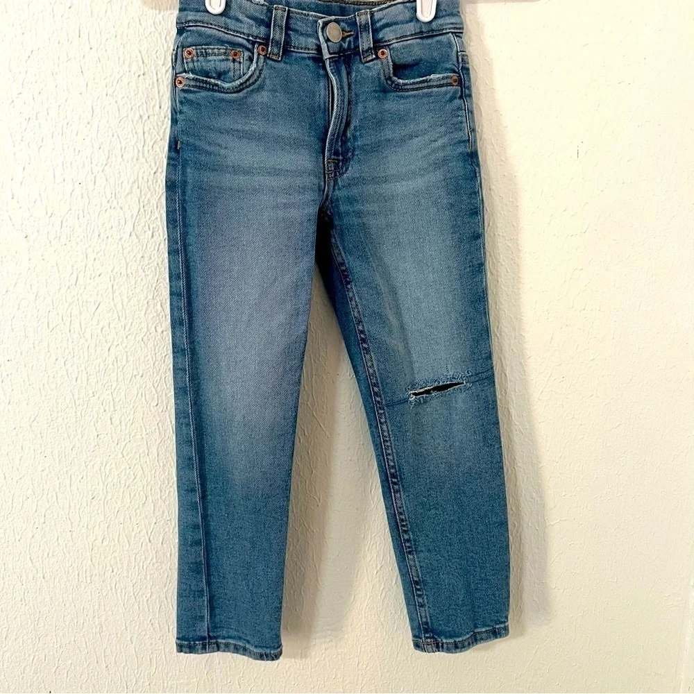 Zara Boys Skinny Ripped Jeans Size 7 Adjustable Waist Light Wash EUC Everyday